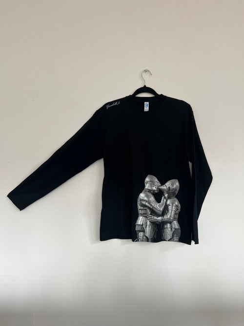teeshirt "kissing knights"