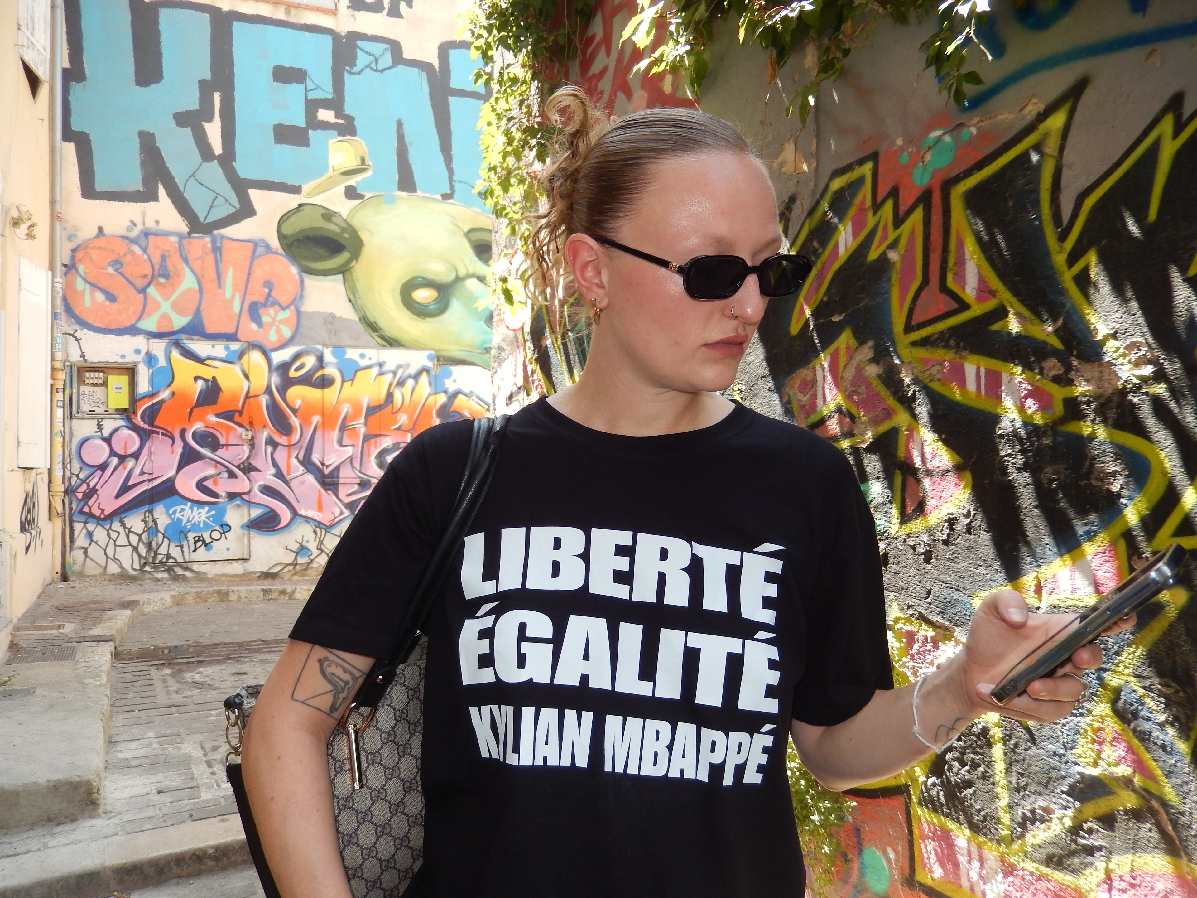 teeshirt "LIBERTE EGALITE KYLIAN MBAPPE"