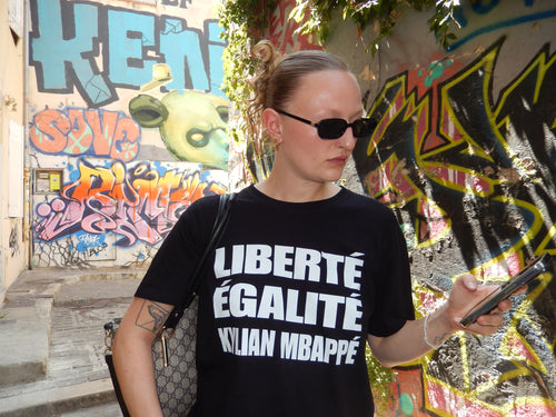 teeshirt "LIBERTE EGALITE KYLIAN MBAPPE"